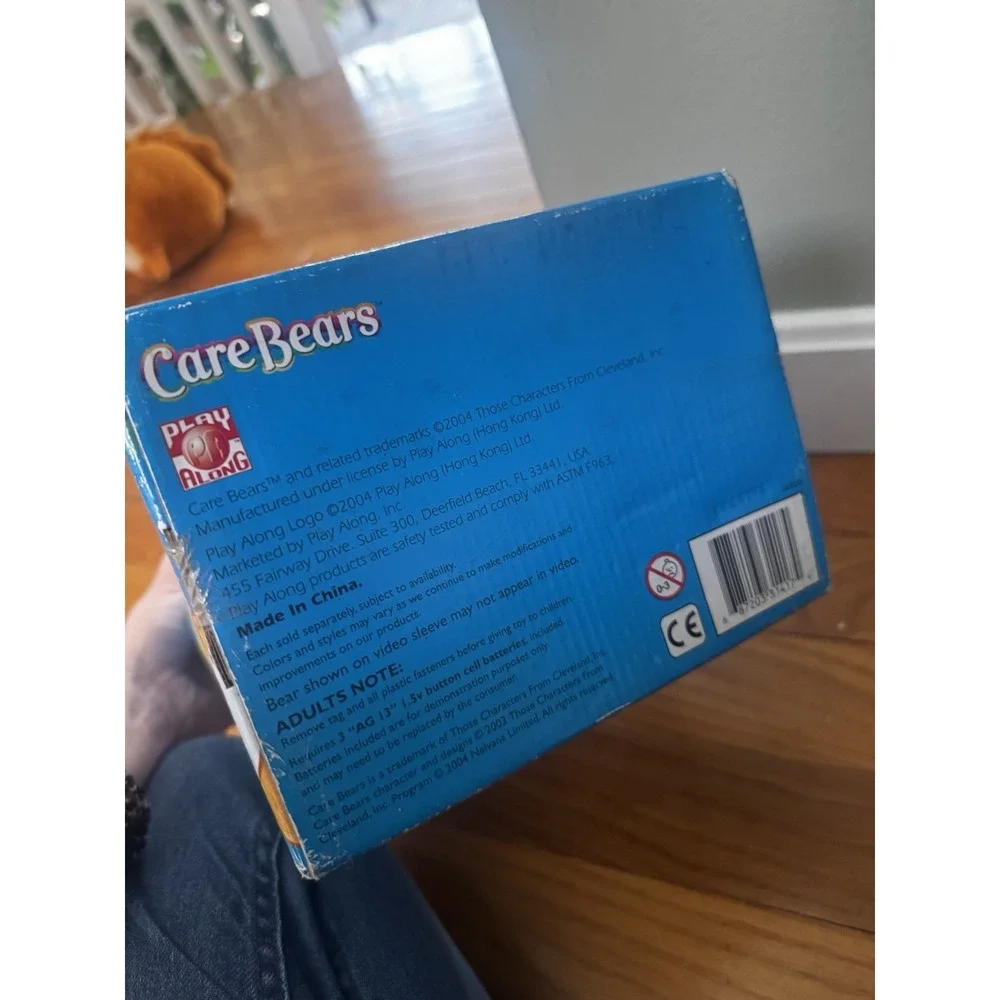 Vintage Care Bears Talking Tenderheart Bear NIB With VHS Tape Damaged Box 2004